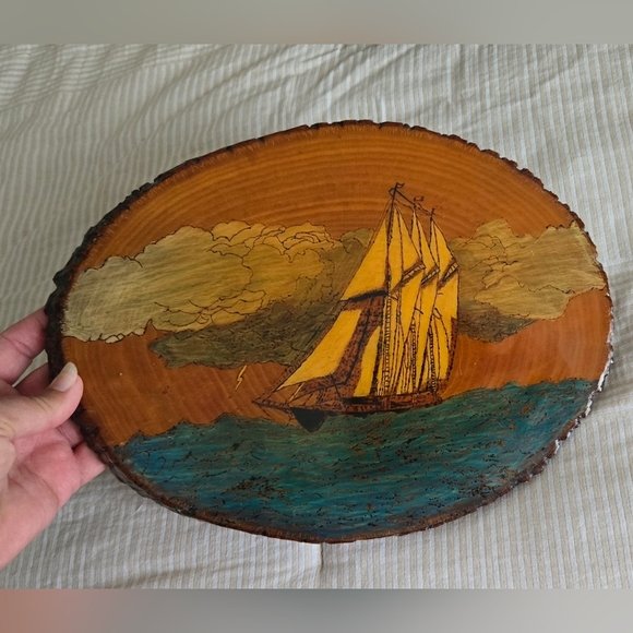 Vintage Handmade Nautical Wood Slice Etched Ship Art Wood Burning Ocean - Picture 2 of 10